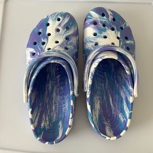 Women’s size 8 Crocs, blue, lavender and white tie dye!